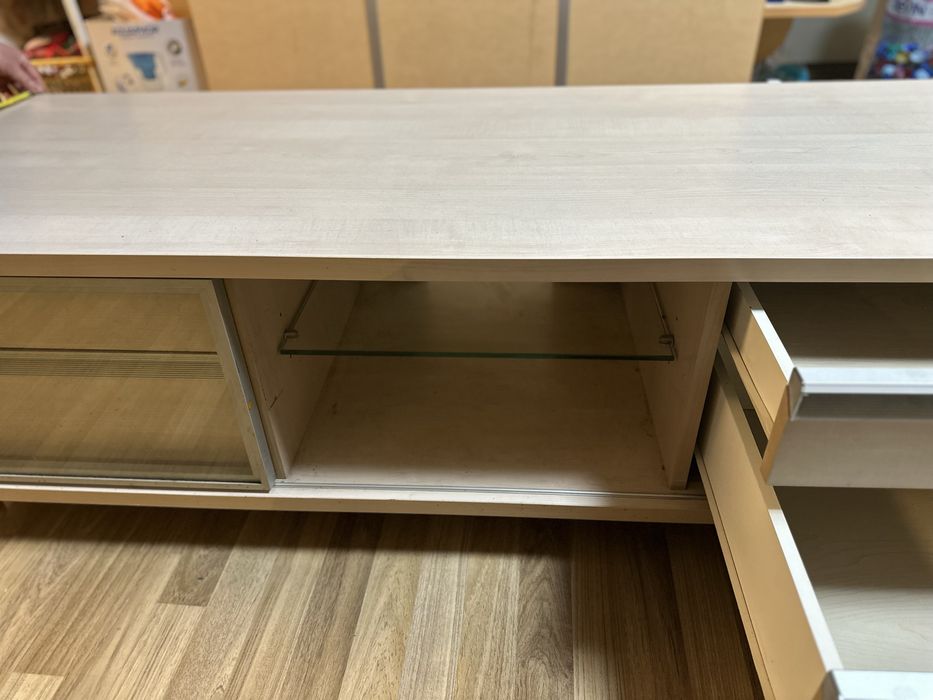 Тв шкаф/ шкаф за телевизор