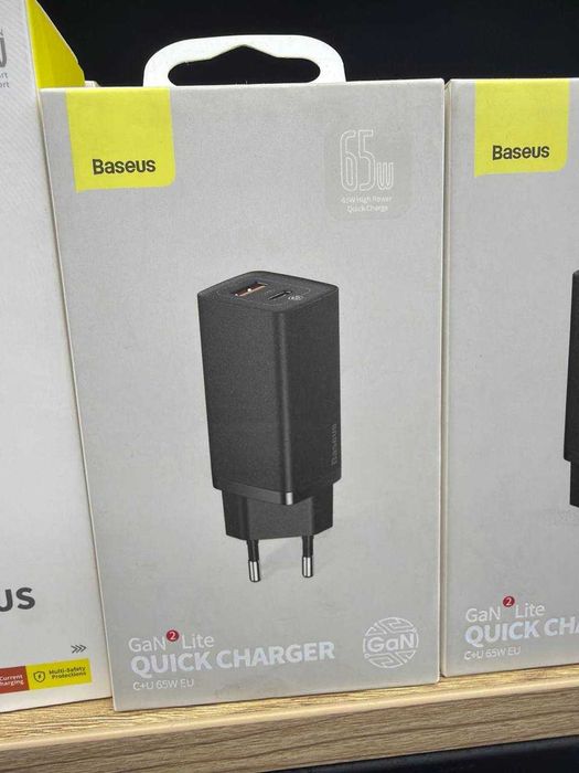 Baseus GaN2 Lite 65W Quick Charger (C+U) мощный адаптер