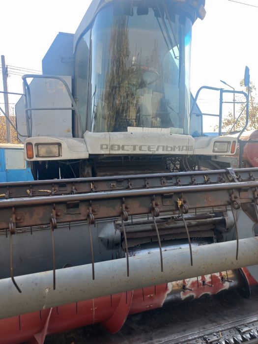 Комбайн вектор 410