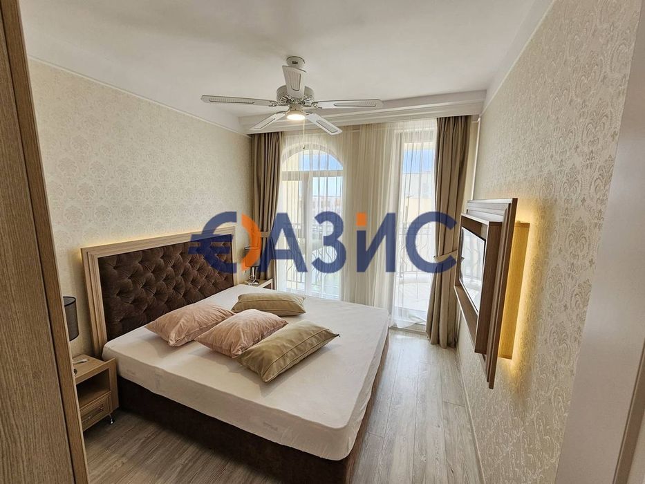 Продава се Двустаен апартамент в Свети Влас - 42 кв.м за 2500 €/кв.м - Снимка #11