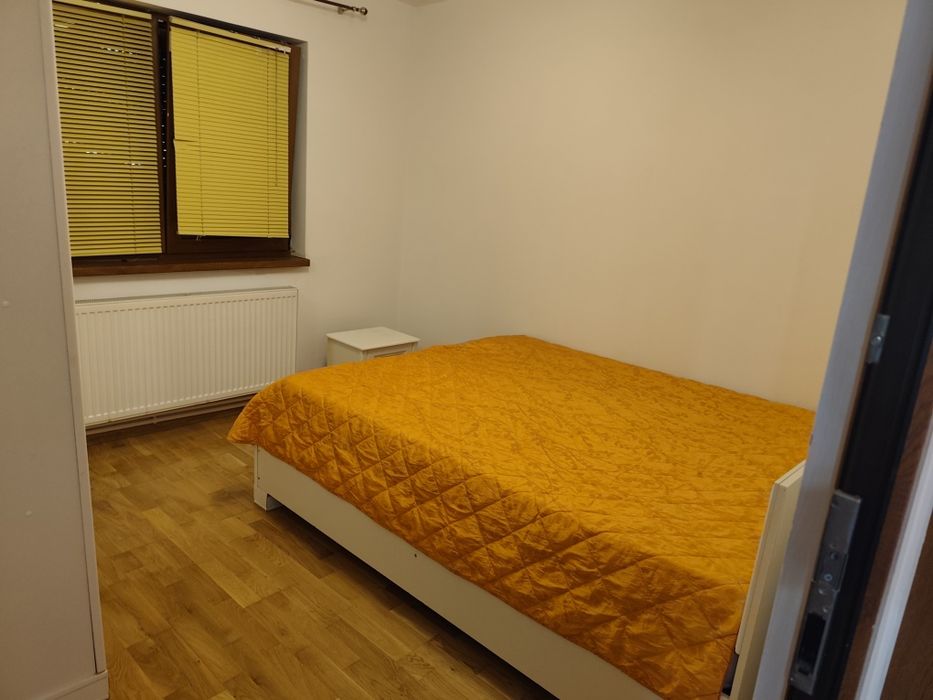 Apartement 4 camere in spatele spitalului din Bârlad, et 1