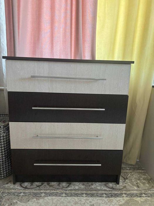 продам комод большой