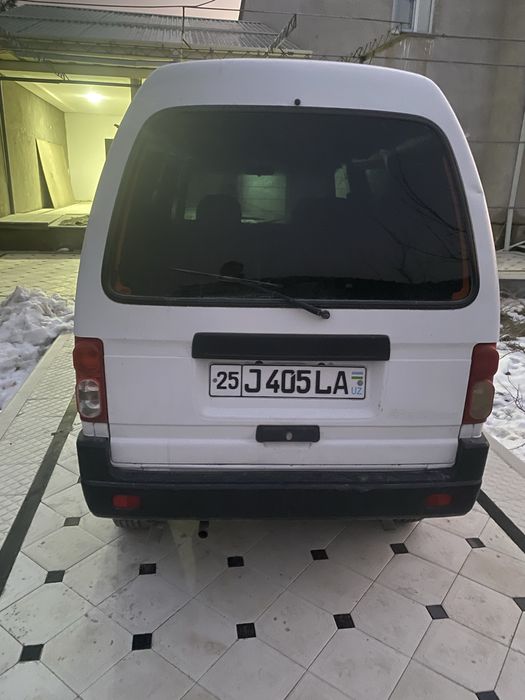 Дамас сотилади