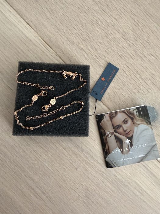 2 bratari Amelia Parker