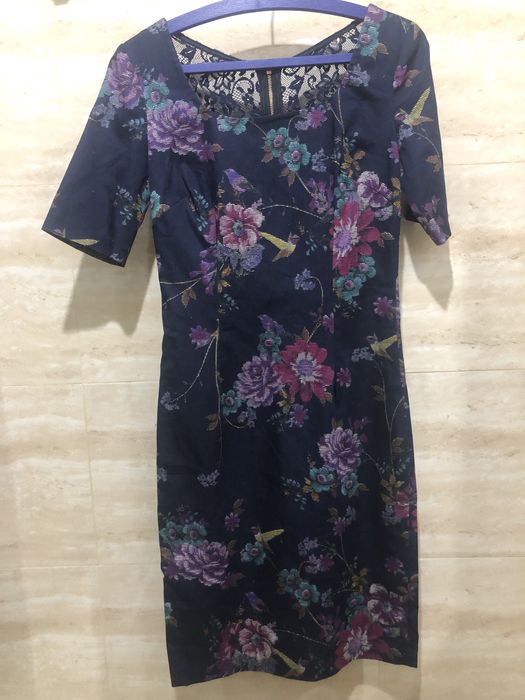 Платье (новое) Абая Манаса