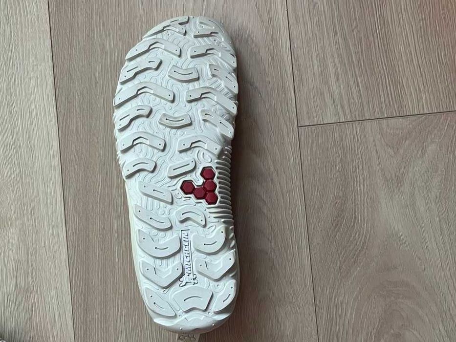 Боси обувки Vivo barefoot Novus Mid с Michelin подметка 42 номер