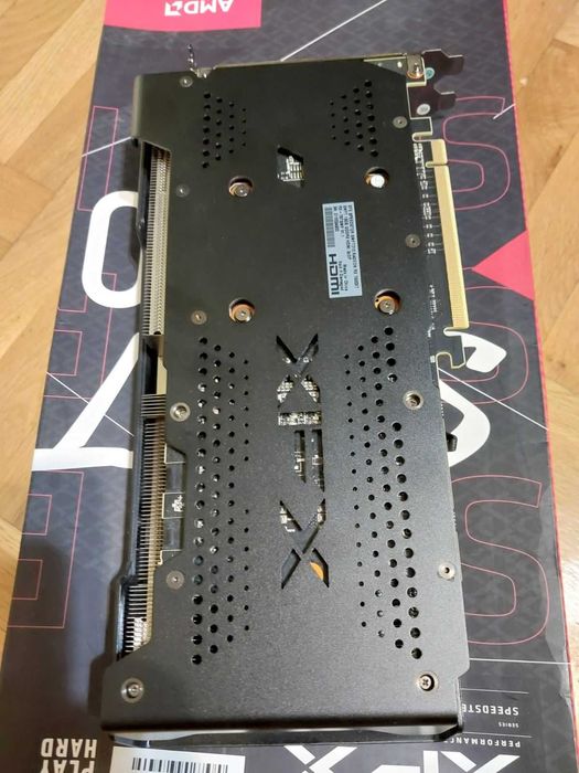 RX 7600XT 16GB - Asus Dual, XFX Speedster Quick 309, XFX Swift 210