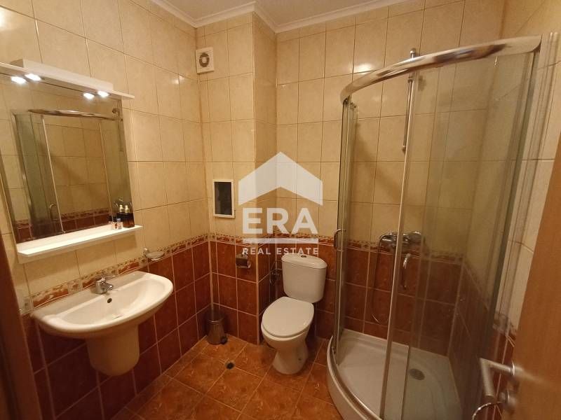 Продава се Тристаен апартамент в Поморие - 67 кв.м за 1592 €/кв.м - Снимка #11