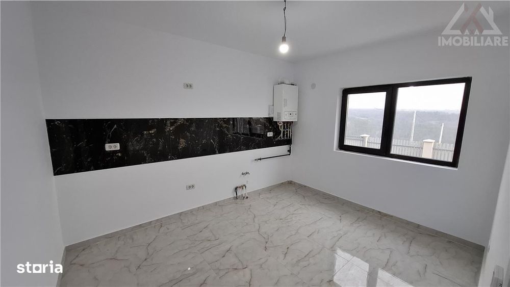 INTABULATA! Casa 5 camere Valea Lupului,480 mp teren,Incalz.Pard,Canal