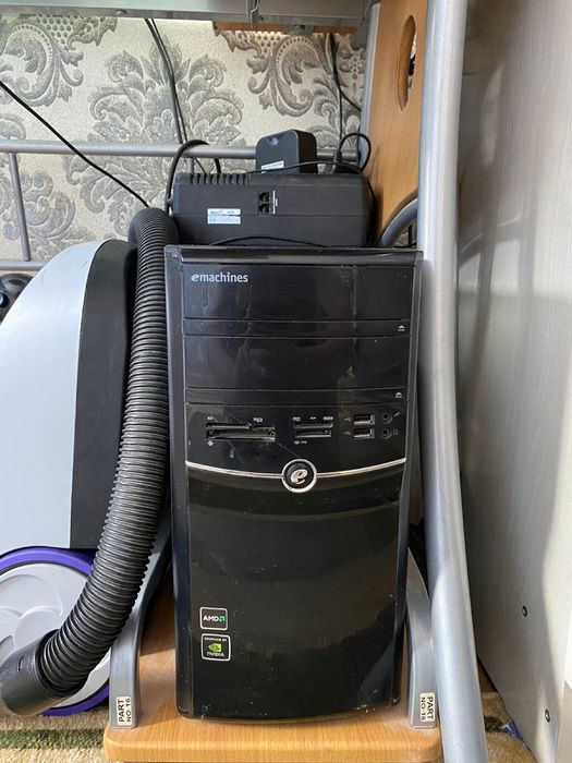 Компьютер сатылады столымен отличное состояние