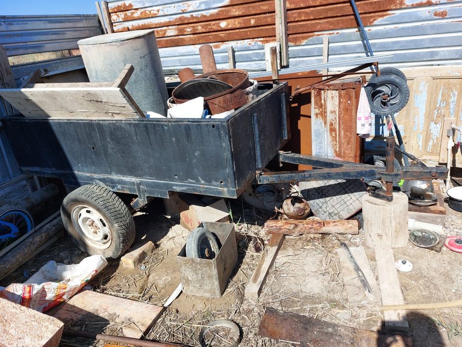 Тележка прицеп для автомобиля