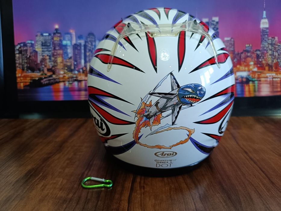 Мото шлем от Японского бренда ARAI QUANTUM F