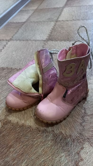 Сапоги на девочку