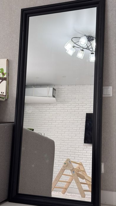 Продам зеркало Ikea