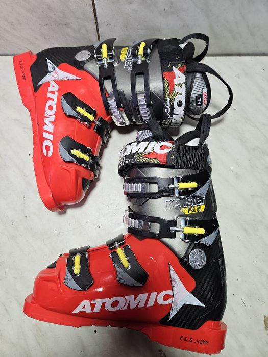 Clapari ski schi   Atomic mondo  24-24,5  corespunde mărimii 38