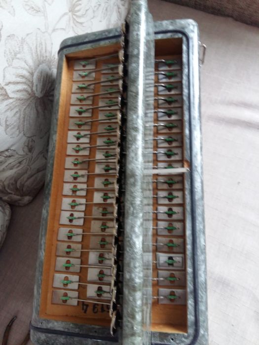 Продам баян после реставрации