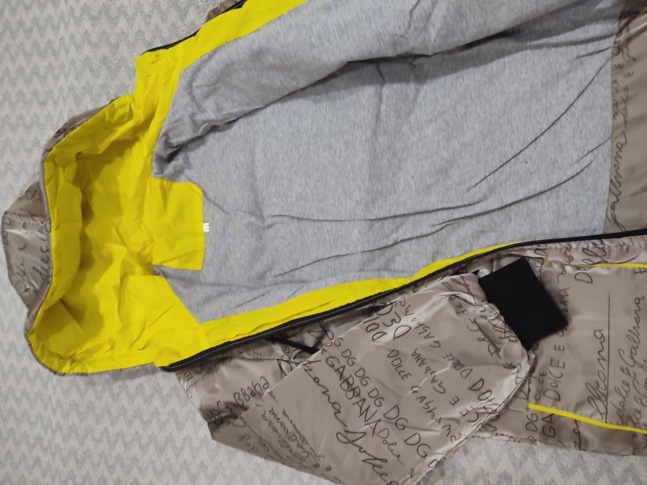 Куртка на девочку