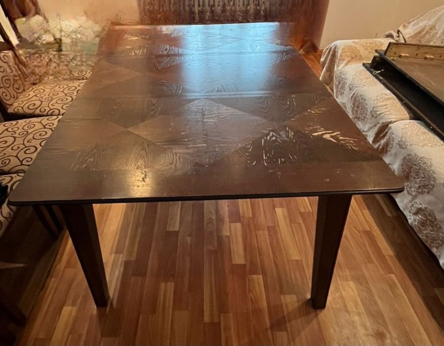 Стол раздвижной,  делается большим