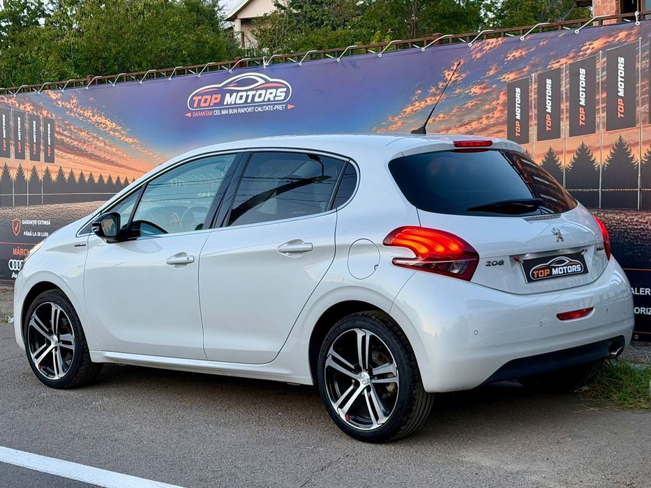Peugeot 208 2018 benzină, 7.533 € — imagine 4