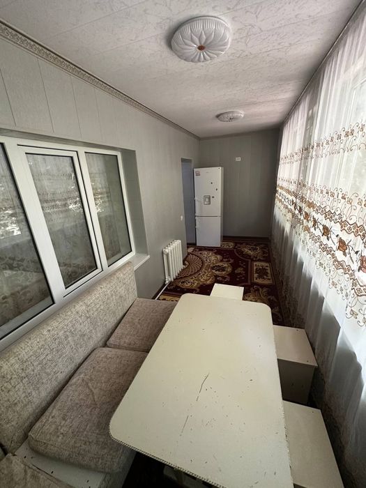 Продаётся 3х комнатный квартира 89дом 63 квартира