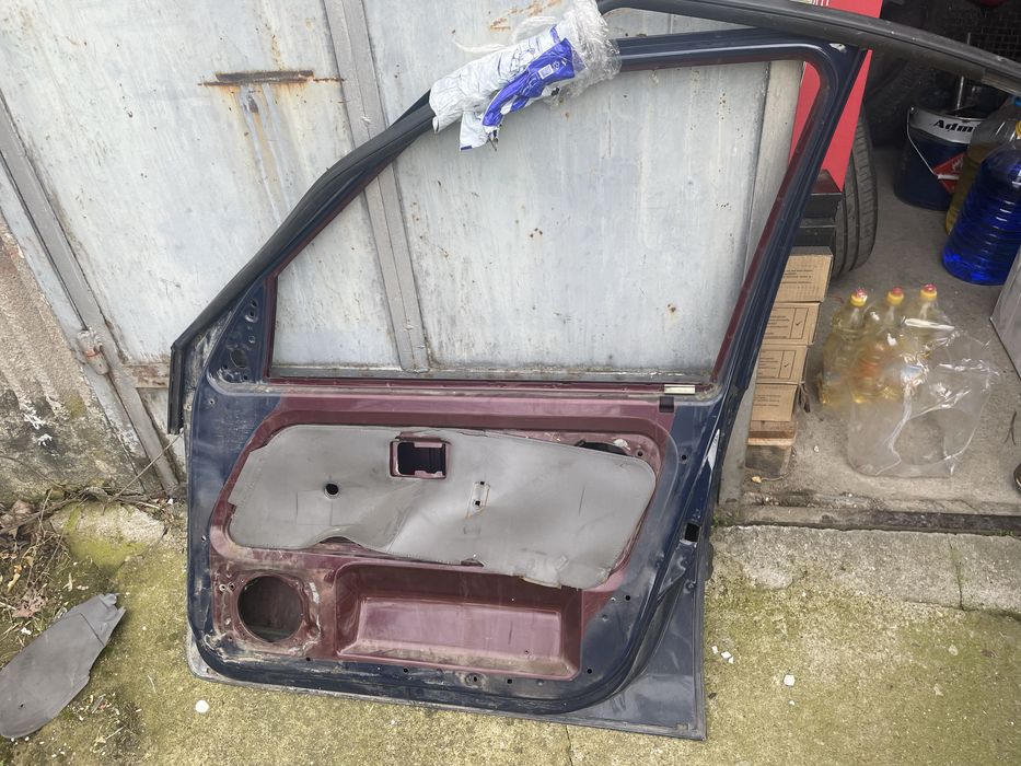 Пасажерска врата за Citroen Saxo 4 врат