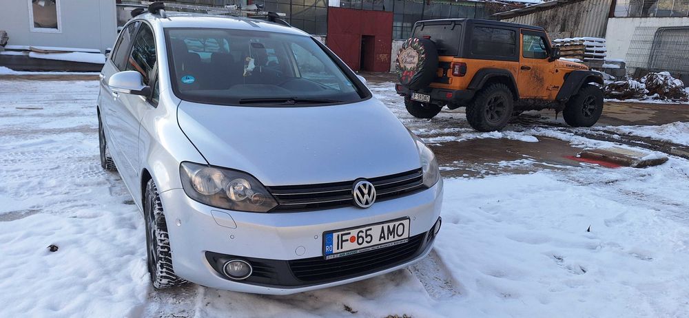 WV Golf 5 Plus, Benzină, An 2010, 153000km