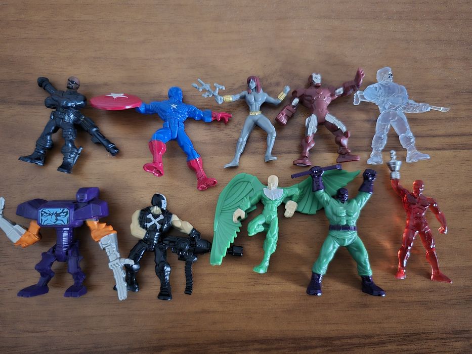 Марвел мини фигурки (Marvel 500) продават се в комплект!