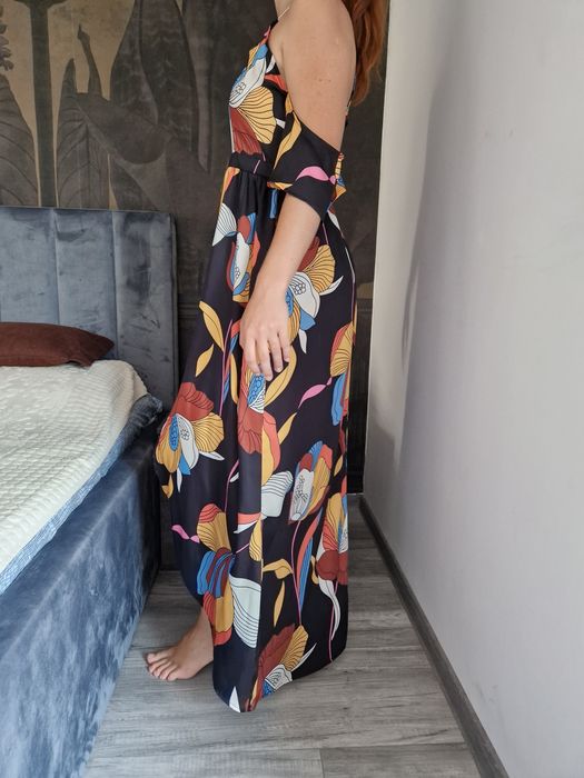 Rochie-salopeta  cu imprimeu floral