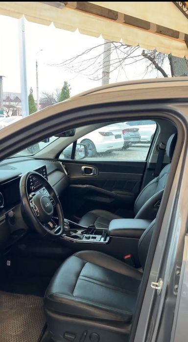 Kia Sorento sotiladi 2.5