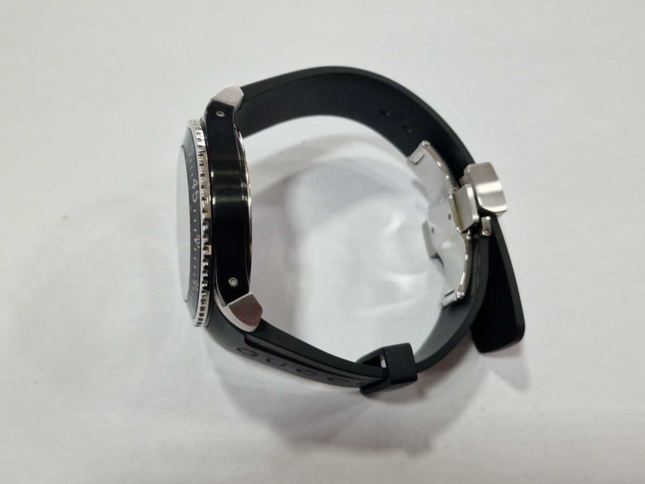 Часовник Gucci Dive 136.2 Men's Watch 45mm