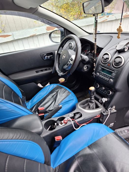 Nissan quaschai j 10 2014