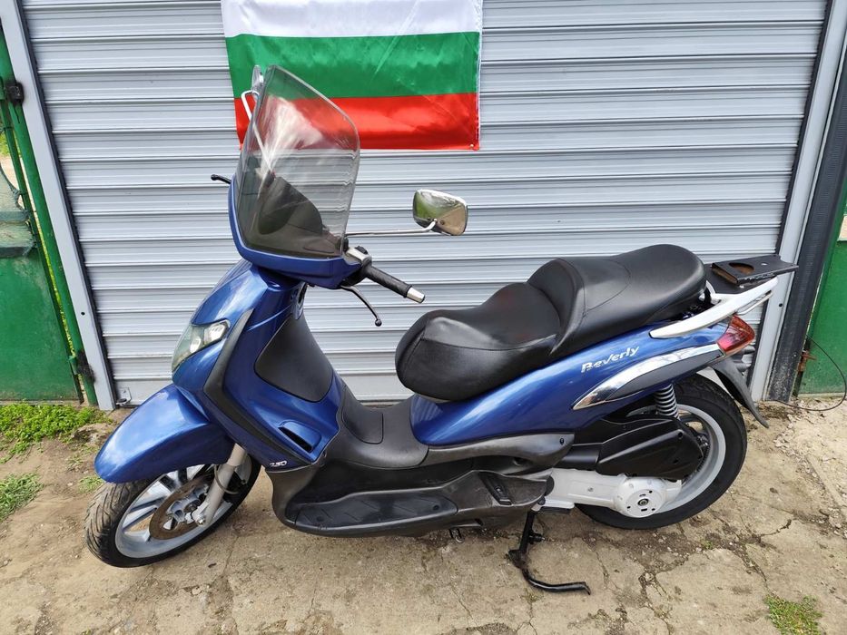 Пиаджо Бевърли 250 Piaggio Beverley 250