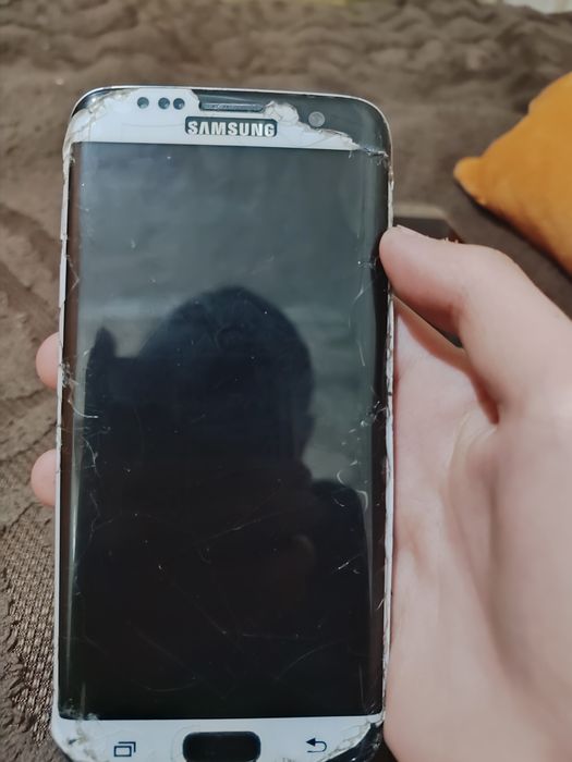 Продам Самсунг s7