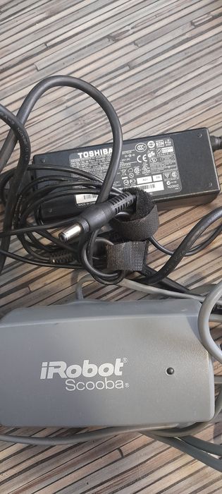 Зарядно за прахосмукачка и лаптоп IRobot scooba, Toshiba