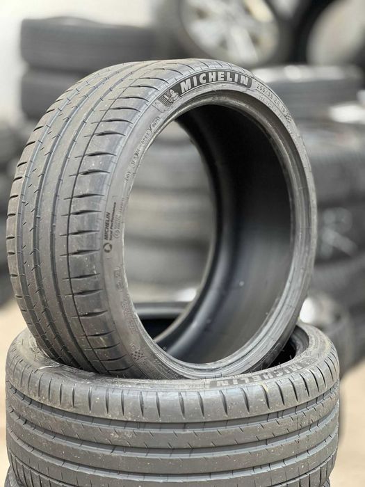 255 35 19 Michelin Pilot Sport4 Летни гуми дот 0525