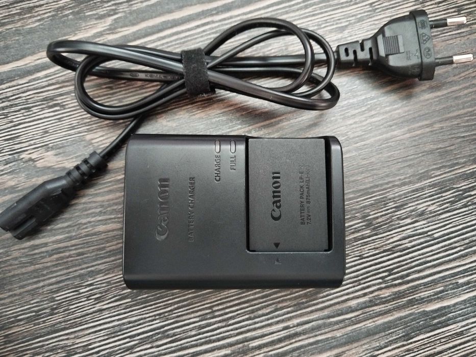 Canon M50 + аксесоари - крайна цена - 650лв