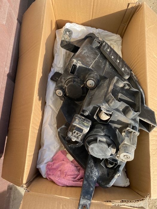 Gelly Emgarand x7 фар водительский