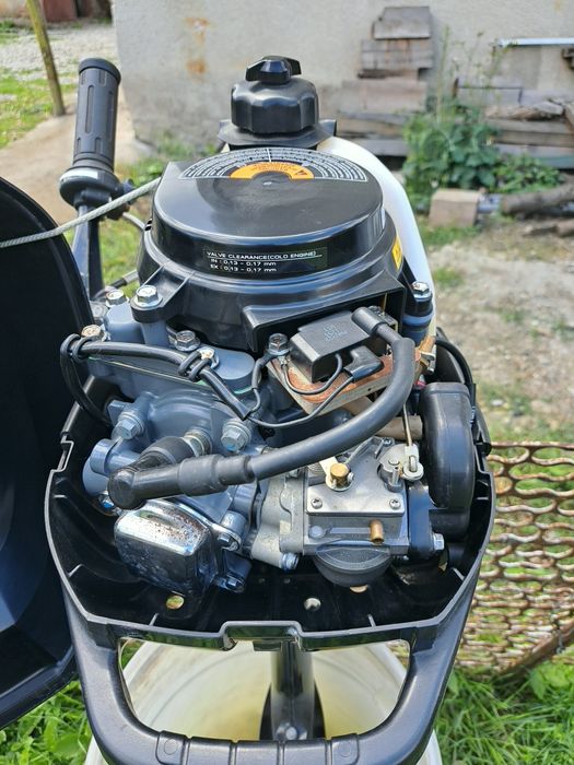Motor barcă Suzuki 2,5cp 4 timpi