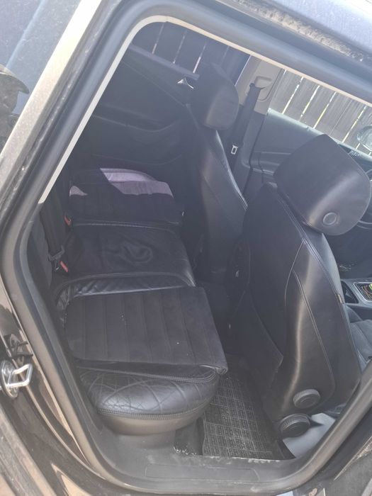 Piese din dez VW Passat B6 combi negru LC9X, cutie HDV - 2.0 TDI BMP