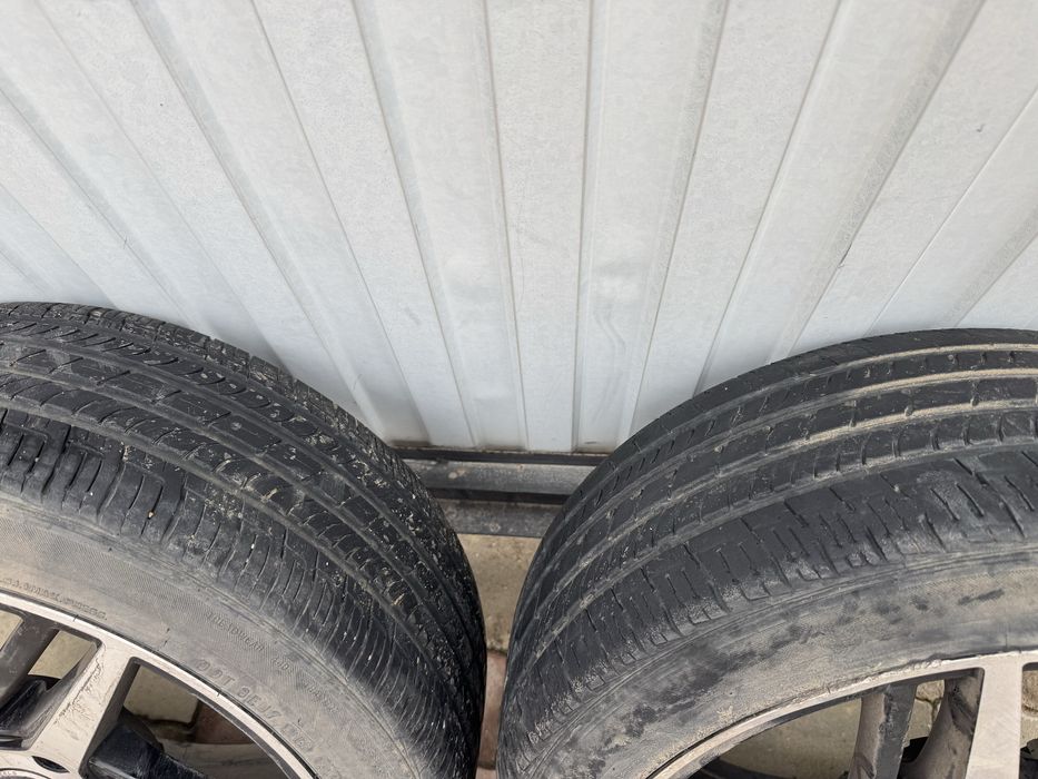 Продам диски R18 с шинами