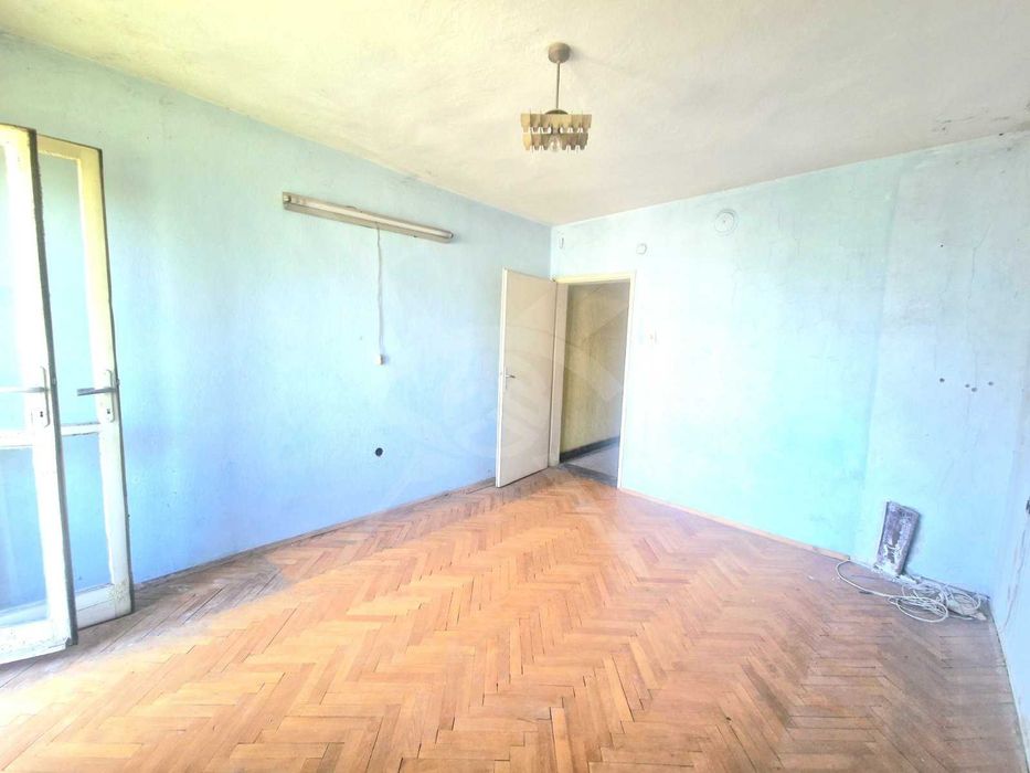 Продава се Тристаен апартамент в Пловдив, Каменица 1 - 97 кв.м за 2217 €/кв.м - Снимка #9