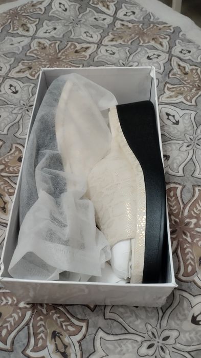 Женская обувь 38 /39 размер