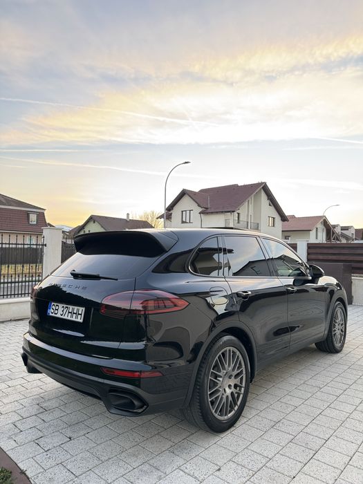 PORSCHE Cayenne 2016 — imagine 3