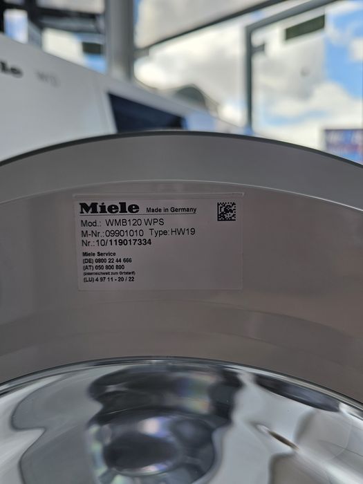 Пералня Míele W1