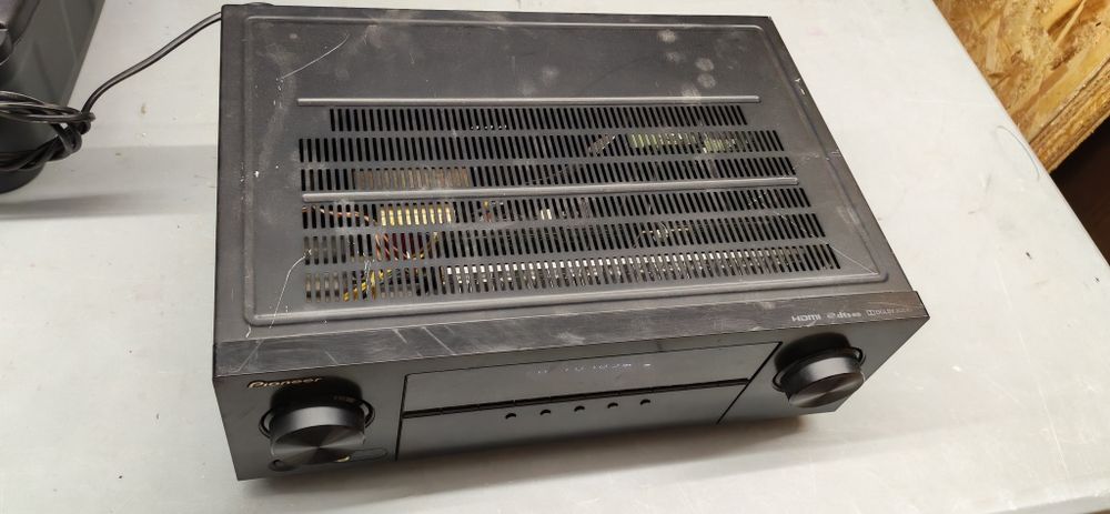 Pioneer VSX-330-K Receiver Audio-Video, USB