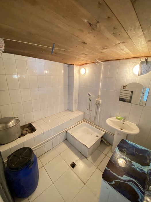 Ховли Сотилади Лемонадный.2.7сотк.