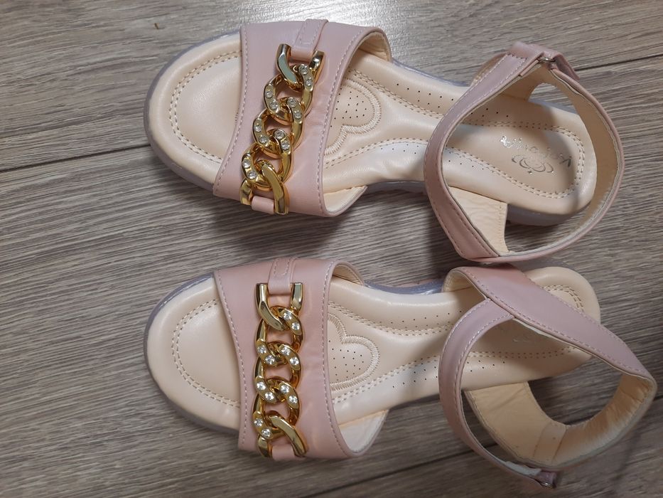 Босоножки,22 см по стельке