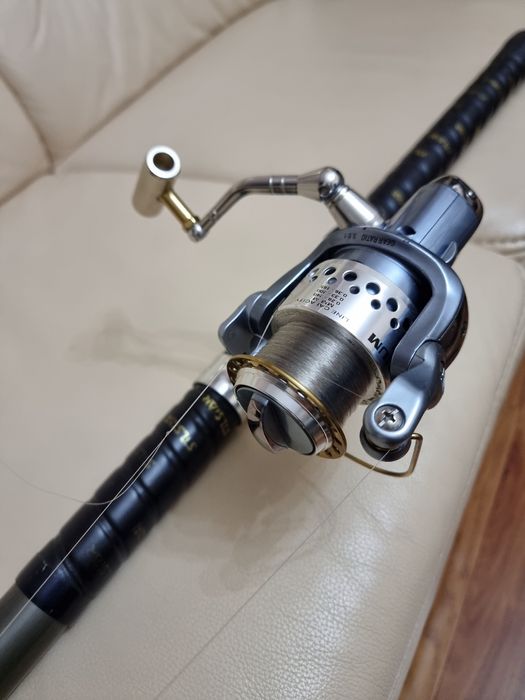 Două bețe pescuit carbon SILSTAR și LA CALANQUE