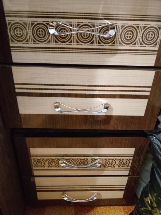 Продам спальный гарнитур