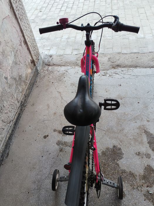 Детско дамско колело, в много добро състояние!